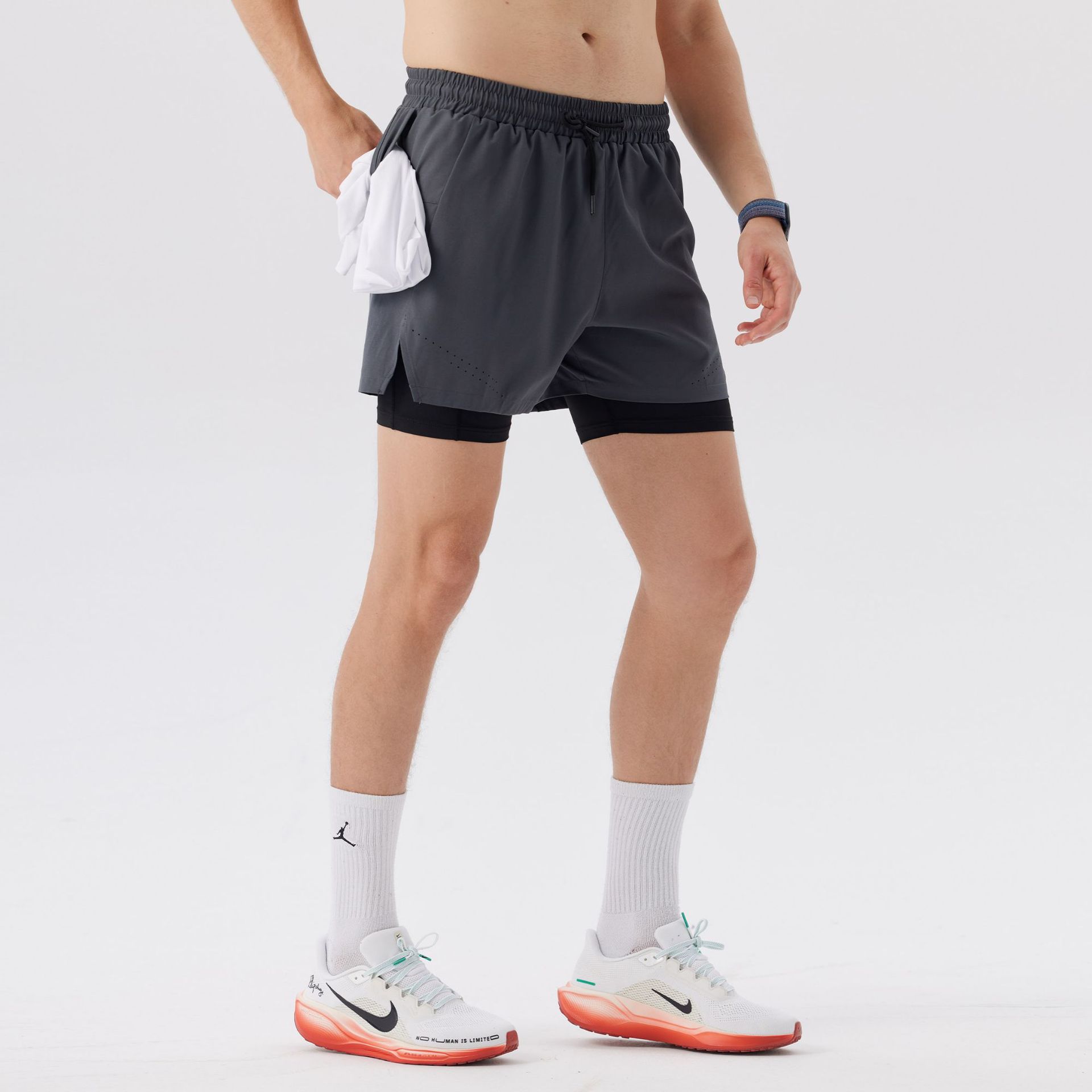 Men's Double-Layer Sports Shorts